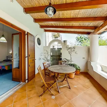 Villa Artemis Suites